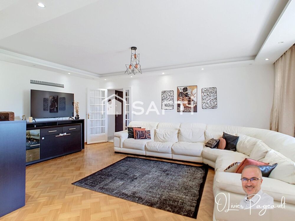 Vente Appartement T4 de 94 m², balcon XXL et vue dégagée : respirez ! Lyon 8