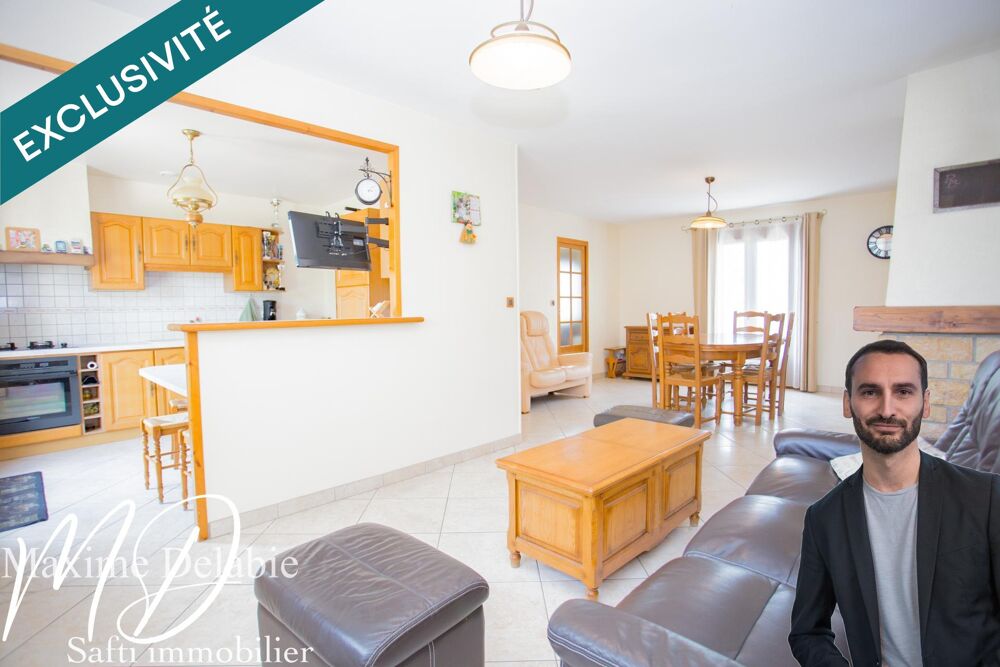 Vente Maison Plain pied 4 chambres avec grand garage. Courcemont
