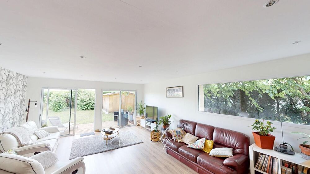 Vente Maison Maison 7 chambres proche des commodités Toulenne