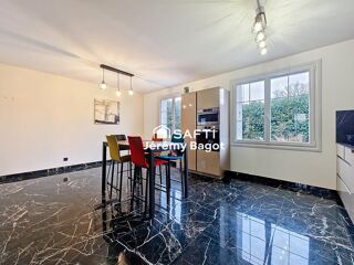  Maison � vendre 6 pi�ces 135 m�