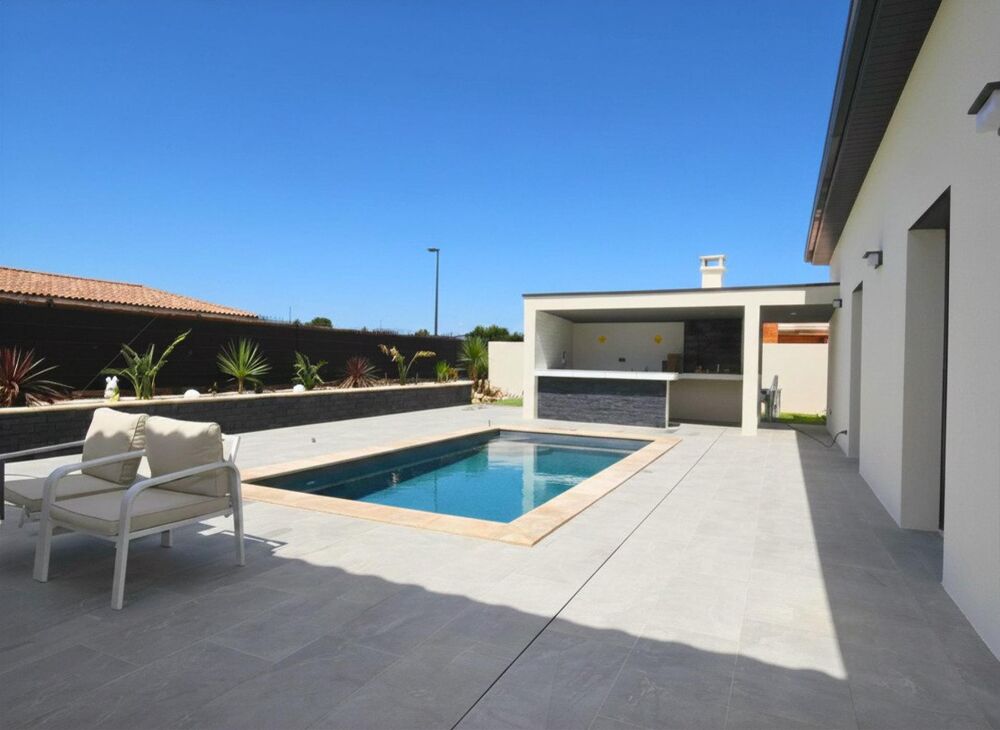 Vente Maison Villa contemporaine de plain pied 125m² sur terrain de 433m² avec piscine et garage Ginestas