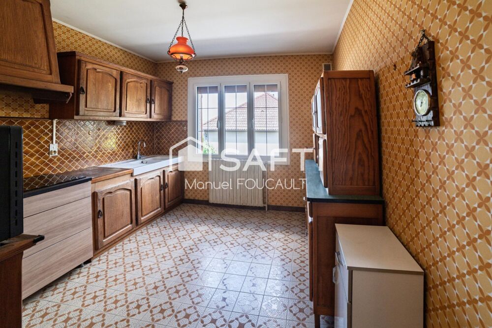 Vente Maison Maison 4 pièces de 76 m2 sur sous-sol complet et sur son terrain clos de 814 m2 Binges