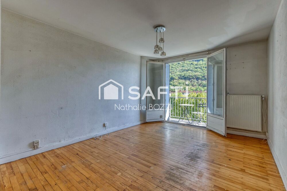 SAINT-ÉGRÈVE  FIANCEY | T3 traversant  Balcon  Vue montagnes