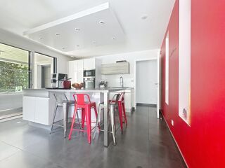  Maison à vendre 7 pièces 195 m²