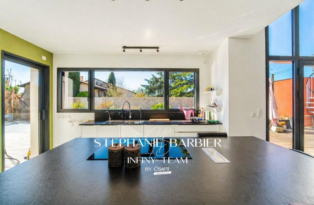 Vente Maison Magnifique Contemporaine  avec 4 suites  garage et jardin Tournefeuille
