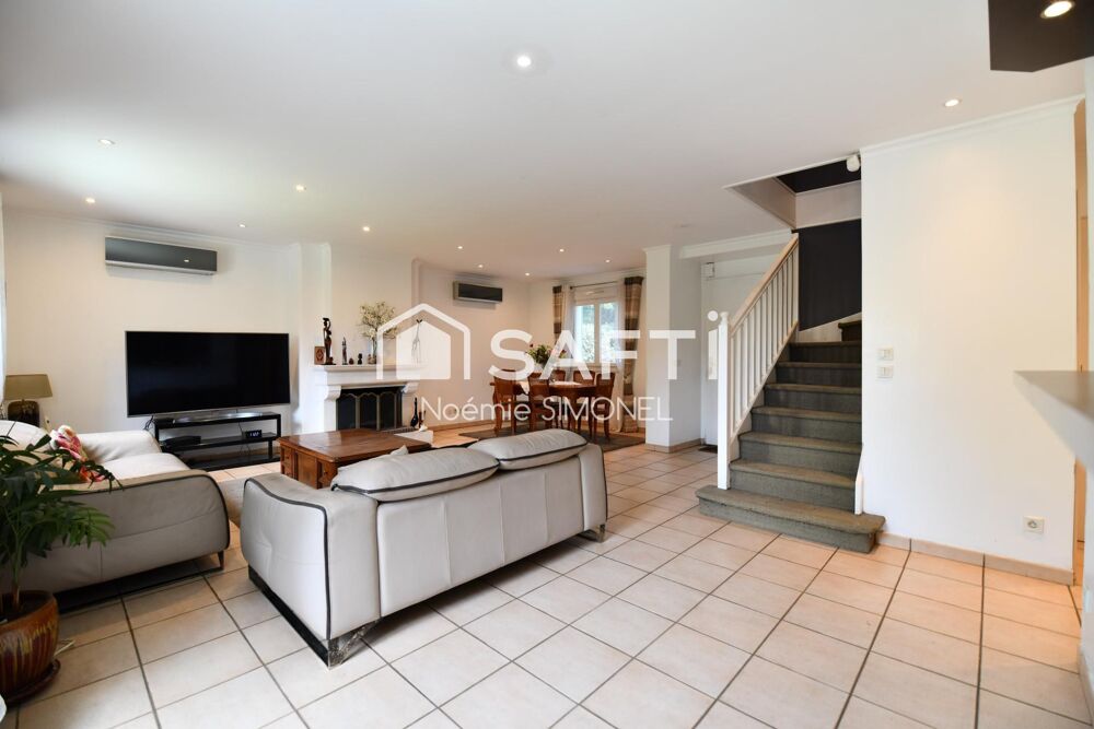 Vente Maison Grande maison familiale dans un secteur recherché de Morangis ! Morangis