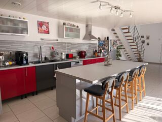  Maison à vendre 6 pièces 182 m²