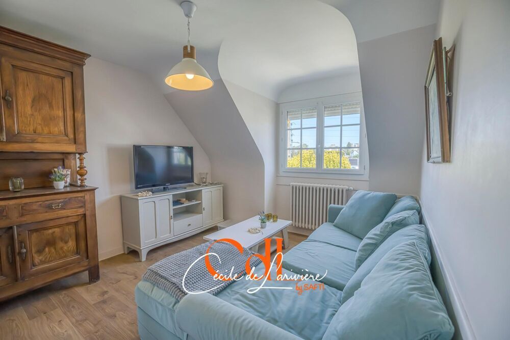 Pépite et rare ! Maison en deux appartements entre le port et le bourg. Tout à pied!