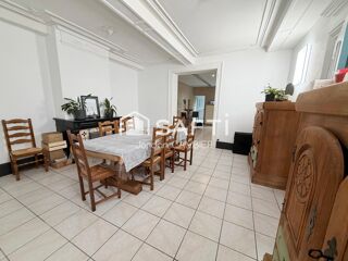 Vente Maison MAISON DE MAÎTRE 230 M², PARCELLE 530 M² Hondschoote