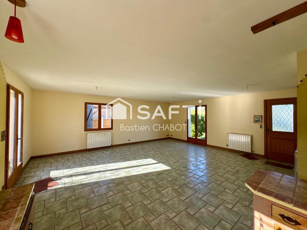 Vente Maison Maison traditionnelle de 102 m2, sur une parcelle de  1615 m2 Marcheprime