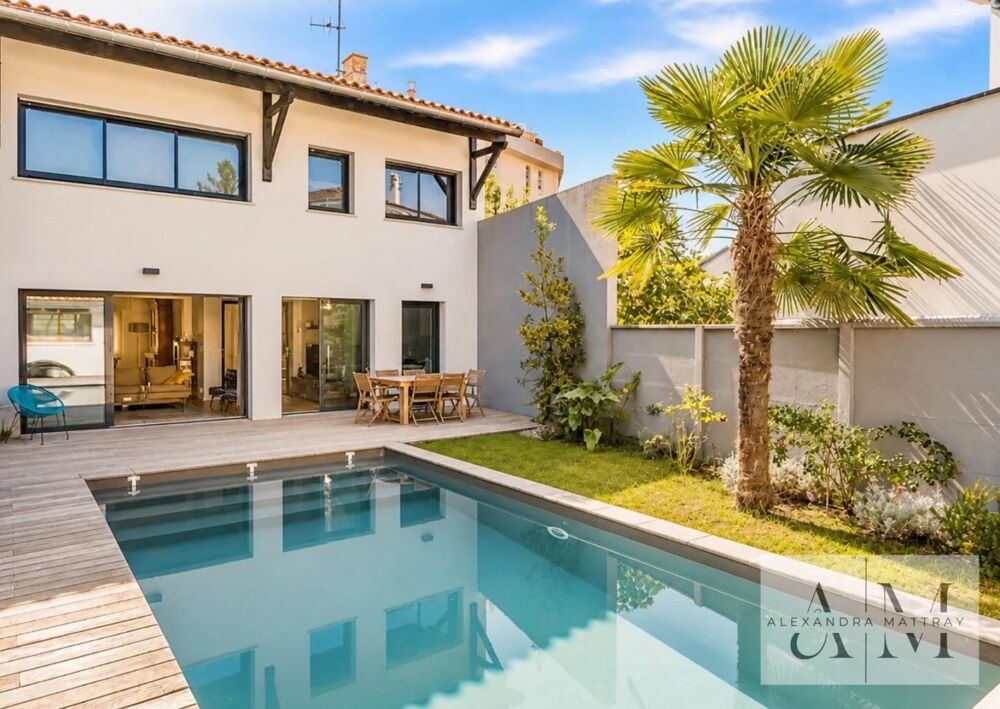Vente Maison BORDEAUX CAUDÉRAN – PARC BORDELAIS | MAISON FAMILIALE – 164 M² – 4/5 CHAMBRES – PISCINE CHAUFFÉE – STATIONNEMENT Bordeaux