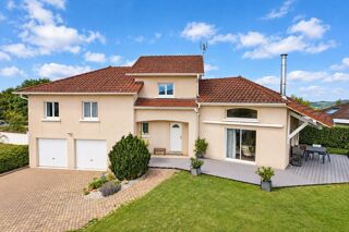 Vente Maison Maison T7 d'architecte, charme volumes et confort Meyrie