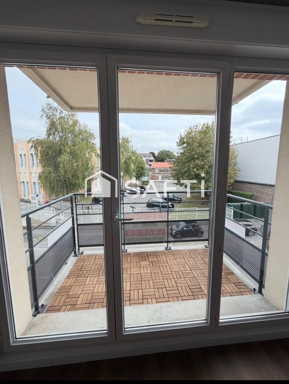 Vente Appartement APPARTEMENT T2 RENOVE AVEC BALCON - ARRAS Arras
