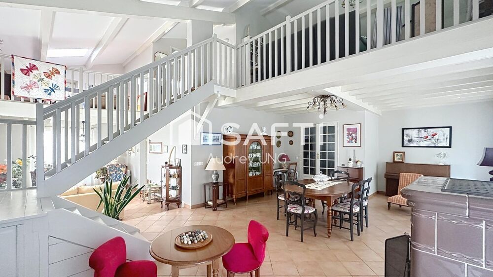 Vente Maison Maison de caractère en pierre – Coup de cœur assuré ! Baron