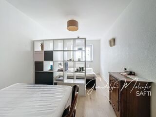  Immeuble � vendre 213 m�