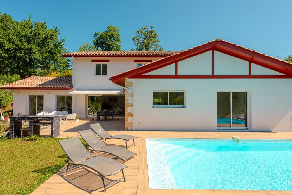 Villa T7 avec un appartement indépendant
