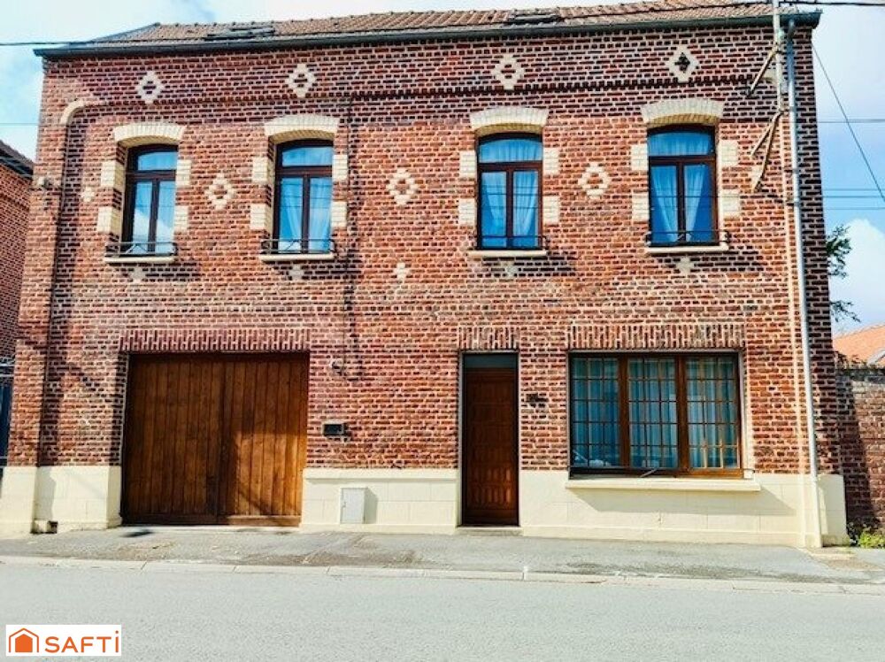Vente Maison À VENDRE – Maison de caractère individuelle – Curgies avec garage et dépendance Curgies