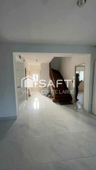  Maison  vendre 6 pices 228 m