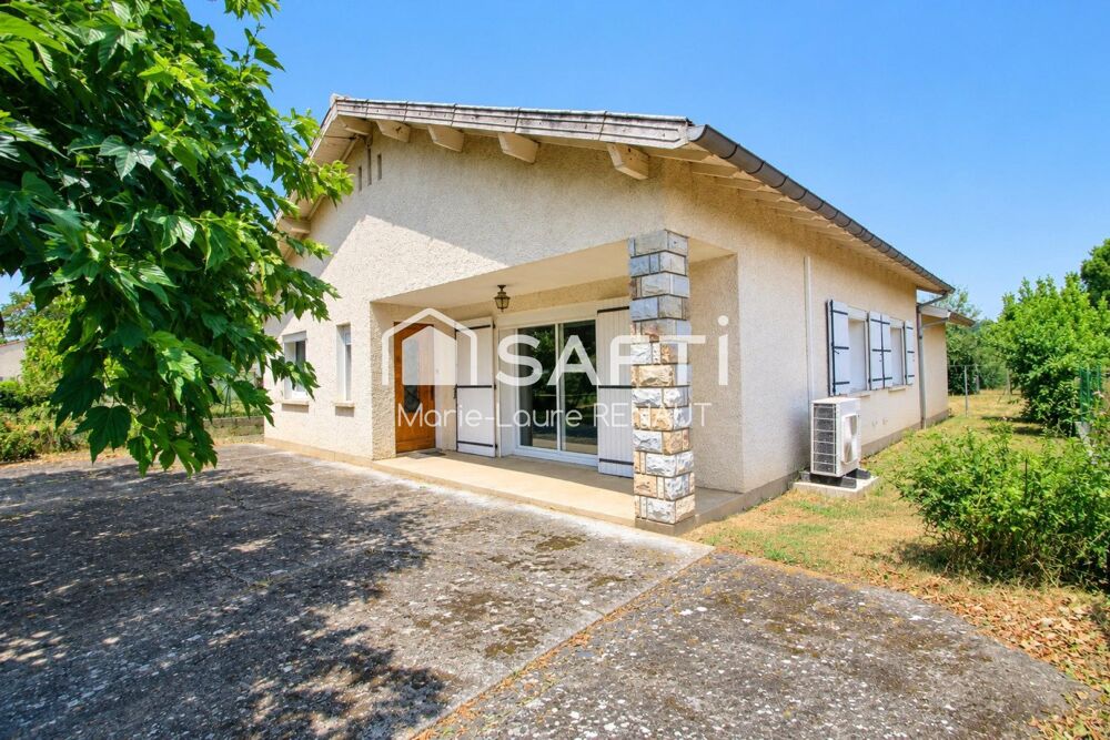 Maison de plain-pied 95m² - DPE B - Terrain env. 2500m² - Garages et dépendances - 3 chambres