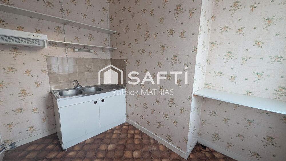 Location Appartement En plein centre de Villeneuve Sur Yonne Villeneuve-sur-yonne