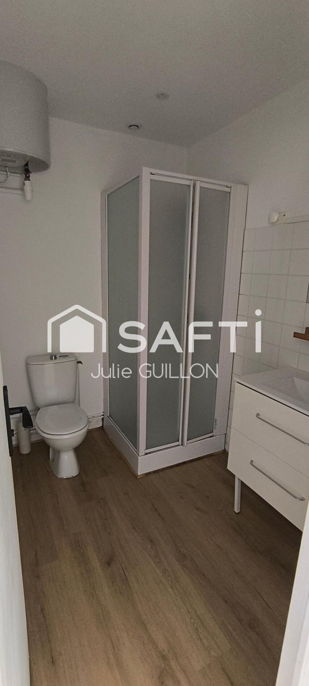 Studio 33m² rénové, parking & plages à pied !