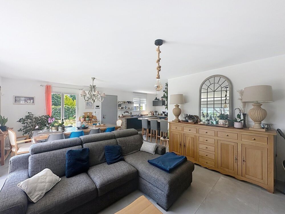 Vente Maison Maison récente de plain-pied avec piscine – 95 m² Creon