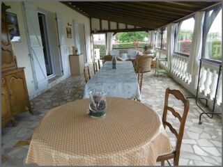  Maison � vendre 9 pi�ces 210 m�