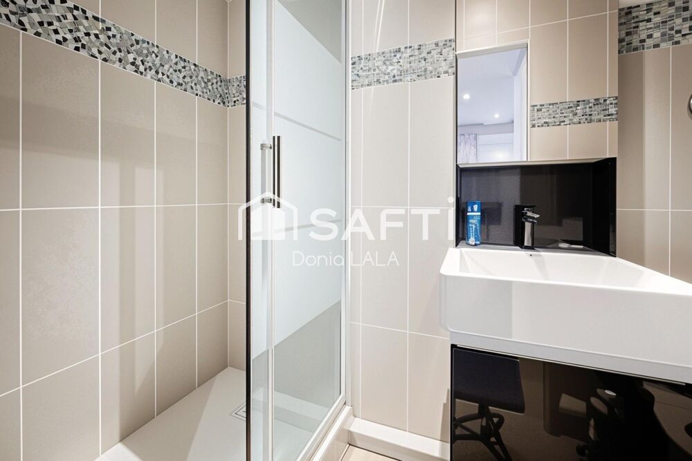 Studio rénové proche RER C à Vitry-sur-Seine