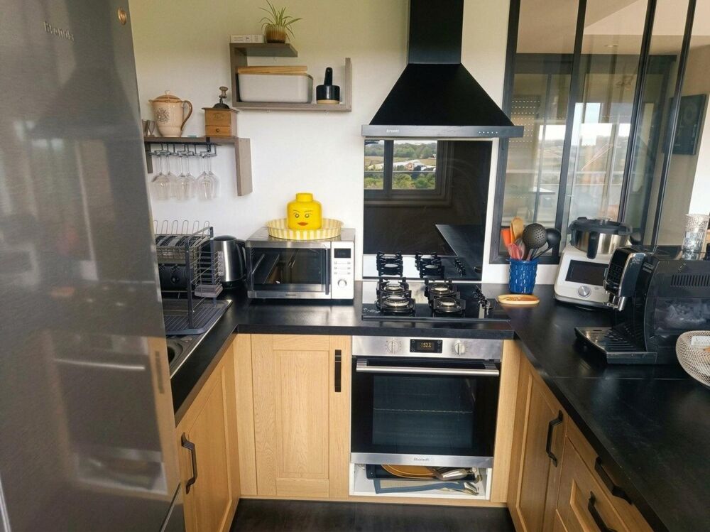 Vente Appartement LA ROCHELLE - Secteur Beauregard - Appartement T2 rénové - Dernier étage avec ascenseur, parking et cave La rochelle