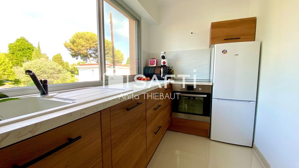 Vente Appartement Saint Raphael- Appartement rénové avec aperçu mer Saint-raphael