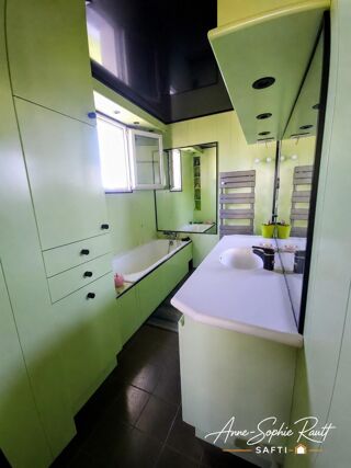  Maison à vendre 7 pièces 143 m²