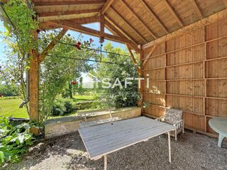  Maison à vendre 11 pièces 327 m²