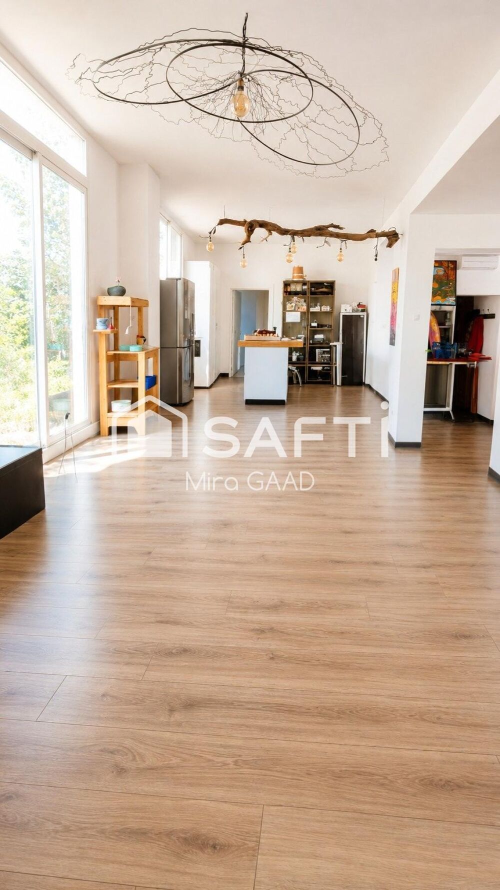 Ensemble maison avec terrain +hangar+dépendances +piscine