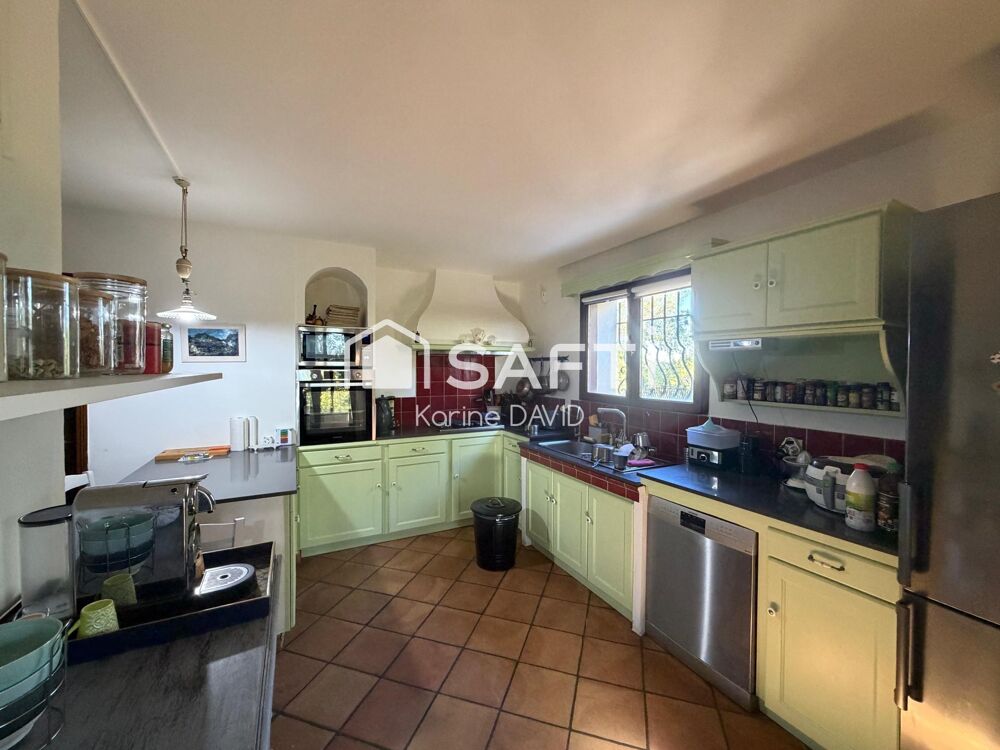 Vente Maison Maison familiales d'environ 200 m2 Cadolive secteur recherché Cadolive