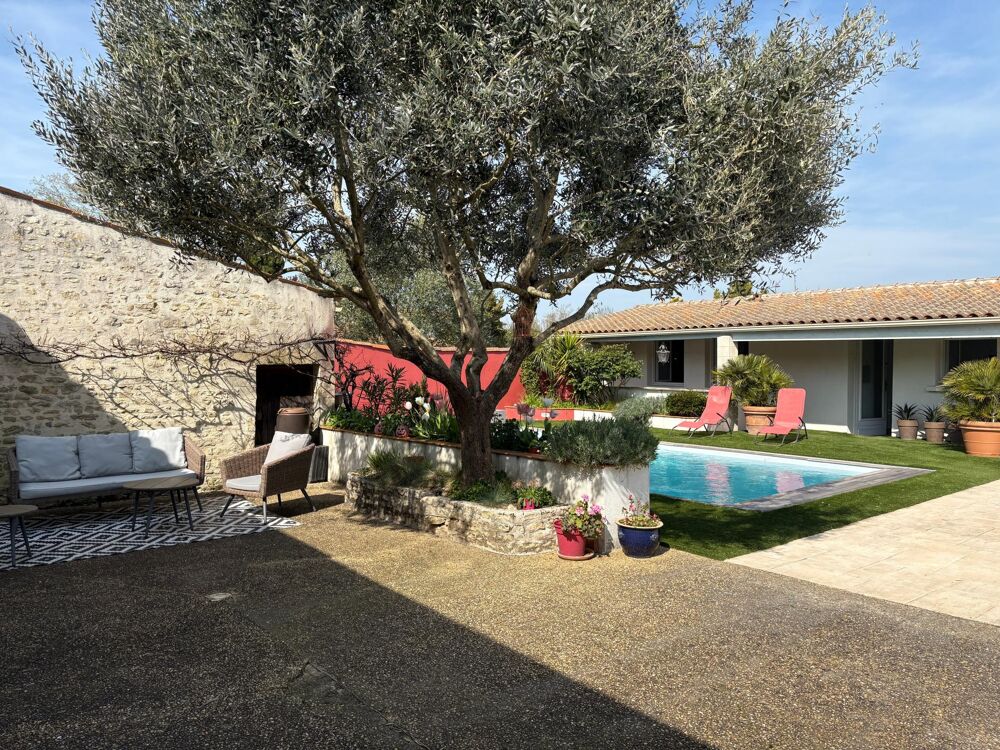 Vente Maison Belle grande demeure avec dépendances Marsilly