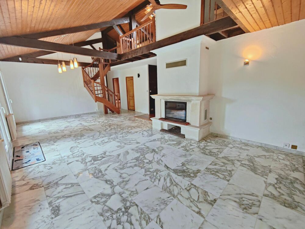Vente Maison T5 de plain pied, non mitoyen, clim réversible. Gradignan