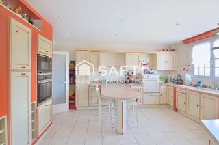  Maison � vendre 9 pi�ces 208 m�