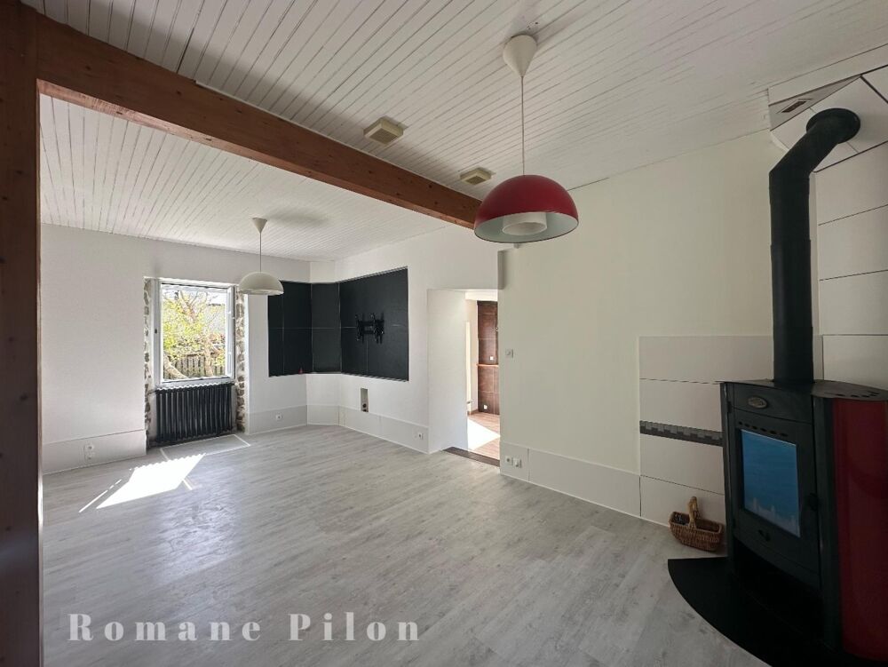 PLOUGONVELIN-maison 6 pièces