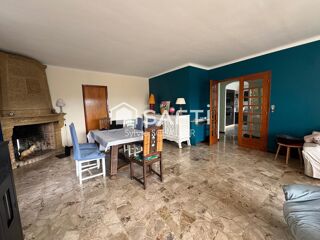  Maison  vendre 5 pices 196 m