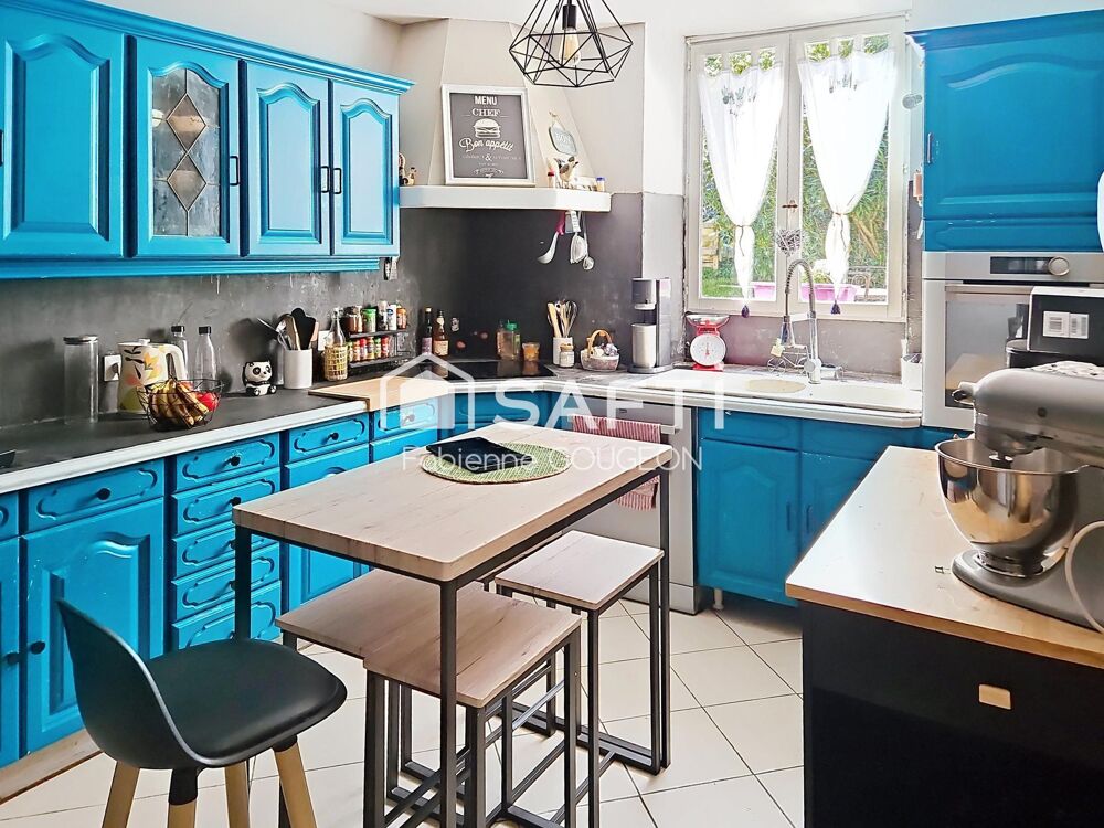 Vente Maison Maison familiale de 214 m² env sur 2090 m² env  de terrain , 4 chambres Sers