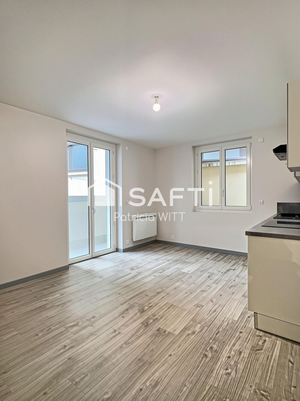 Vente Appartement Appartement T3 rénové - MONTESSUIT - balcon - place de stationnement Annemasse