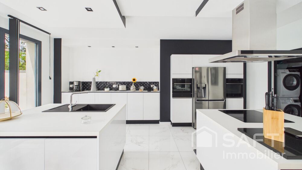 Maison contemporaine de 170 m2 - 4 chambres- Prestations haut de gamme, au calme d'une impasse