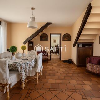  Maison  vendre 7 pices 164 m