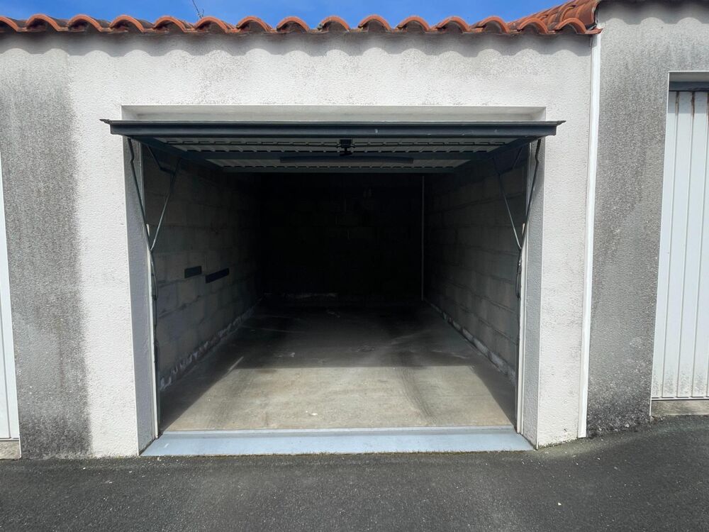 Vente Parking/Garage GARAGE RUE DE LA PETITE GARLIÈRE Les sables-d'olonne