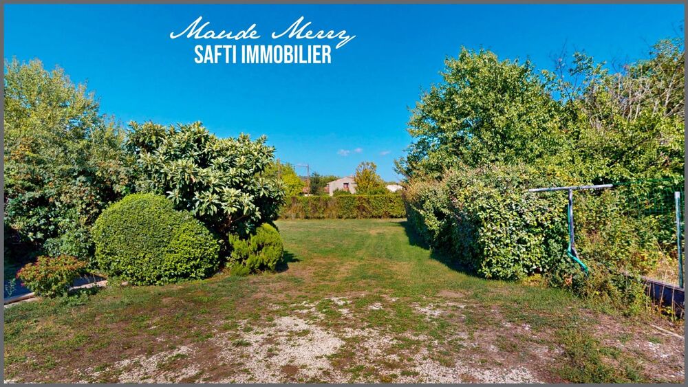 Vente Maison Villa d'environ 106 m2 - 3 chambres - 3 pièces d'eau - garage de 21 m2 - terrain de 1830 m2 plat et piscinable - proche centre v Forcalqueiret
