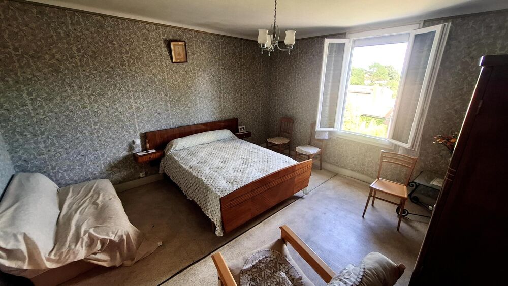 Vente Maison Maison 6 pièces avec jardin et grand hangar - 130m² Labruguiere