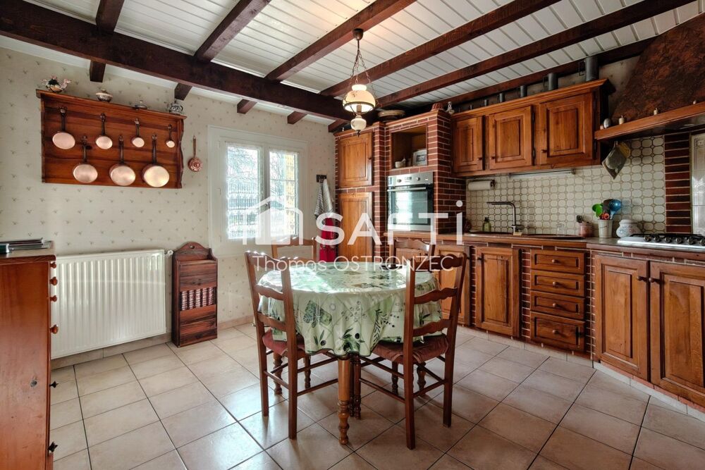 Vente Maison Maison 135 m² sur 4 900 m² de terrain Villeneuve-sur-lot
