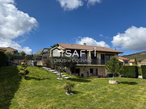   Un �quilibre rare entre tranquillit�, volumes et qualit� de r�novation. Maison - 5 pi�ce(s) - 190 m�