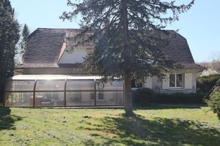  Maison à vendre 10 pièces 245 m²