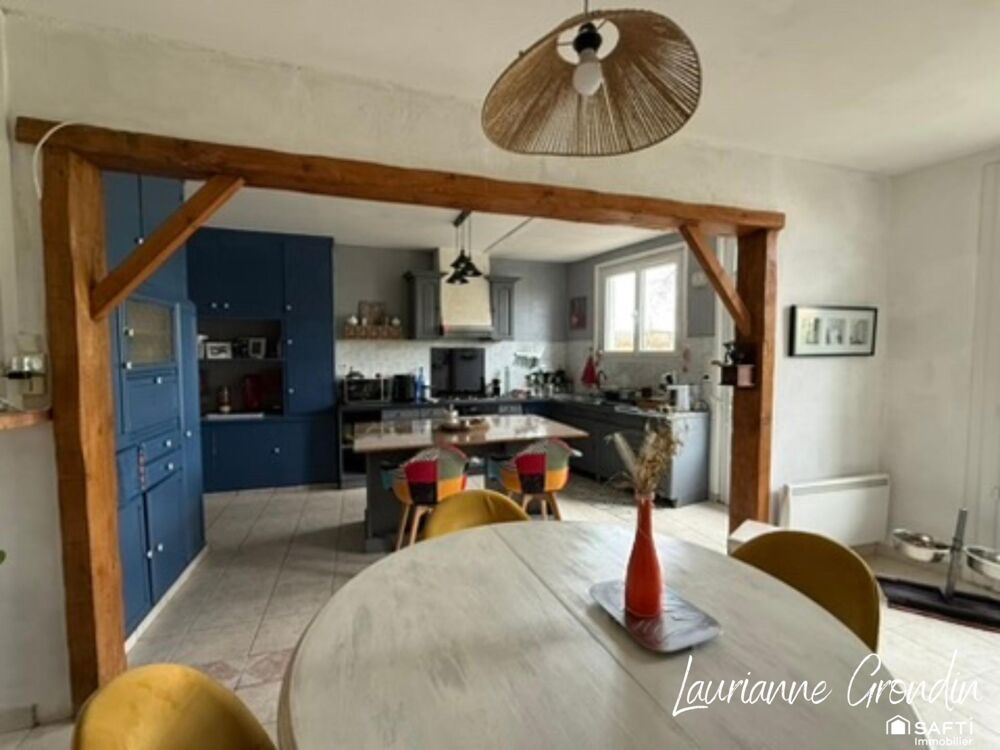 Vente Maison Maison à fort potentiel – volumes, charme et multiples possibilités Fontenet